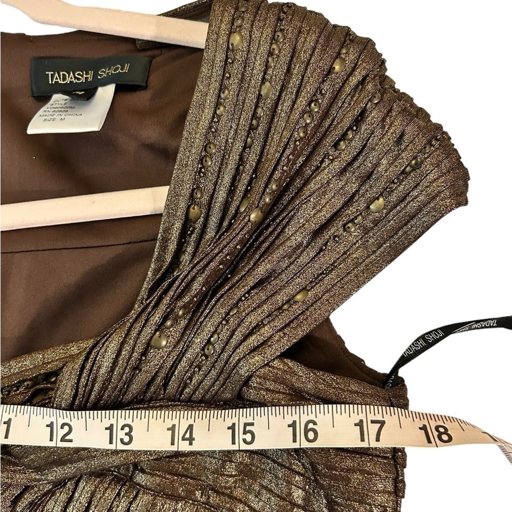 Tadashi Shoji Metallic Bronze Cap Sleeve Pintuck Cocktail Dress Size Medium - Picture 7 of 12
